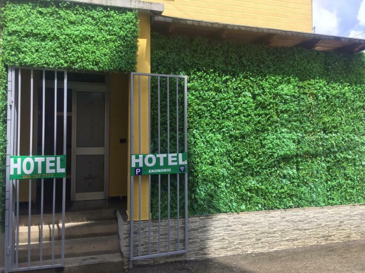 Orange Villa Hotel Tirana Eksteriør billede
